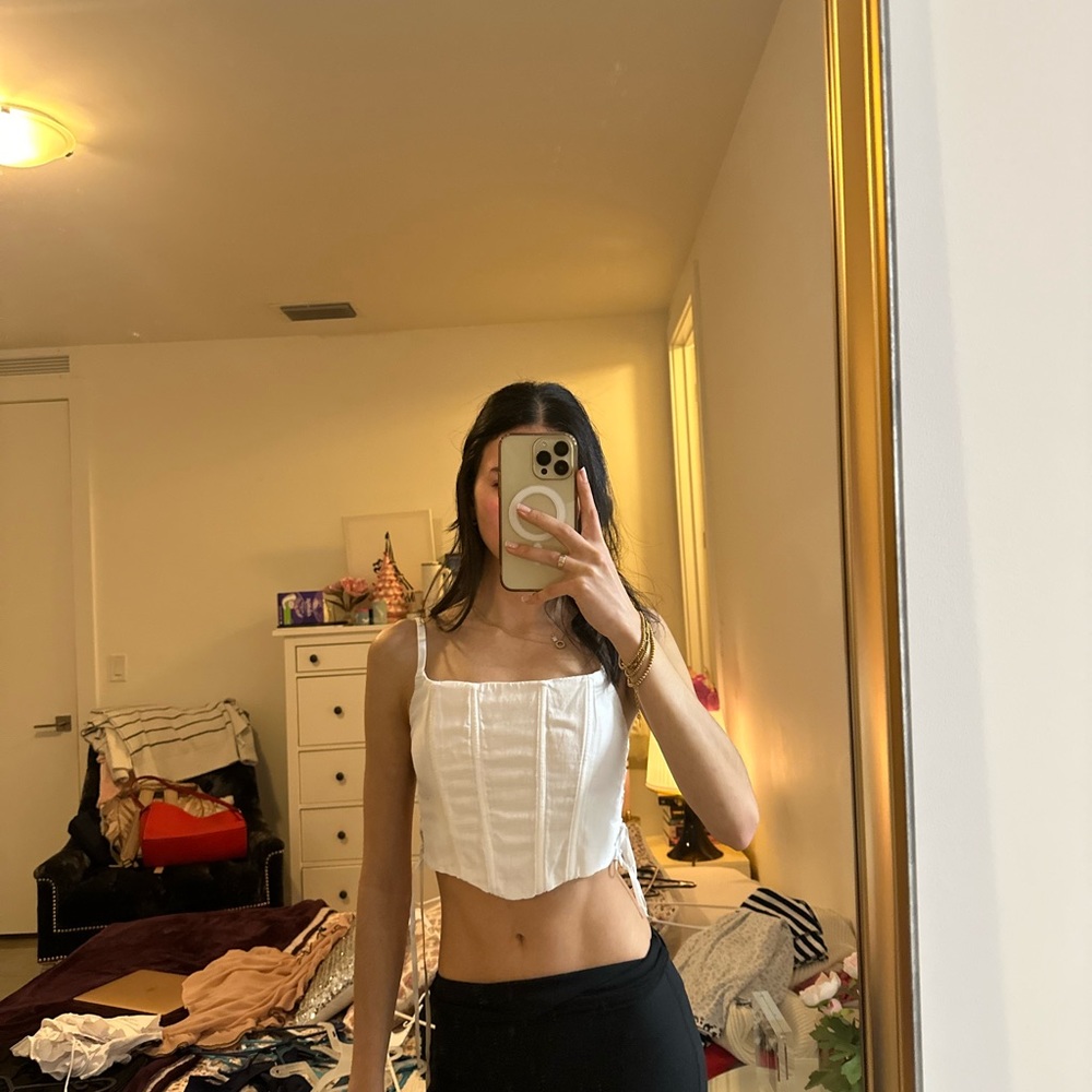 White Sleeveless Bustier Crop Camisole